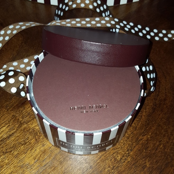 Henri Bendel mini hatbox - Picture 4 of 5